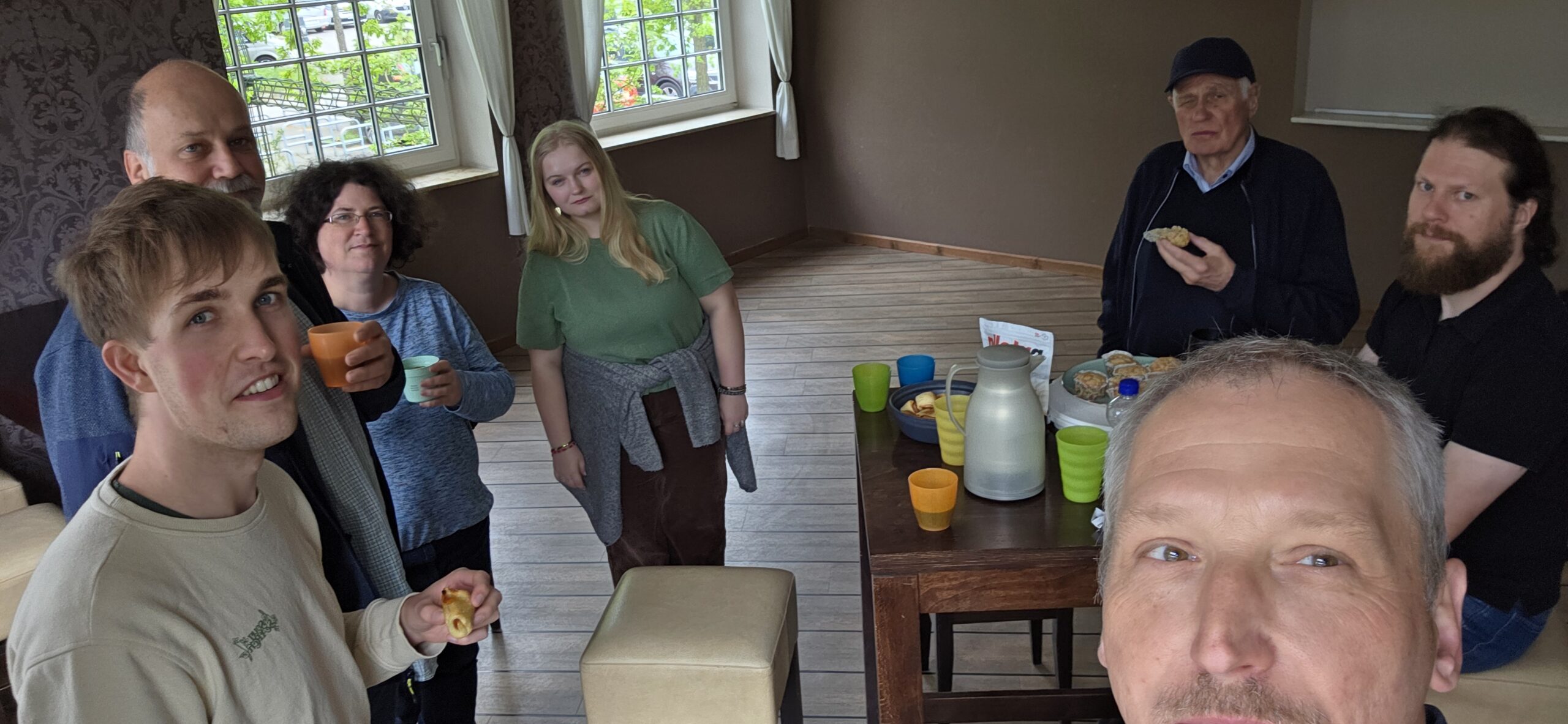 Einige M13ner bei der verdienten Kaffepause