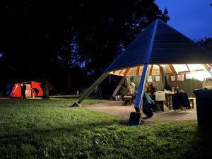 Grilltipi in Nübel beim Fieldday der schleswiger Funkamateure